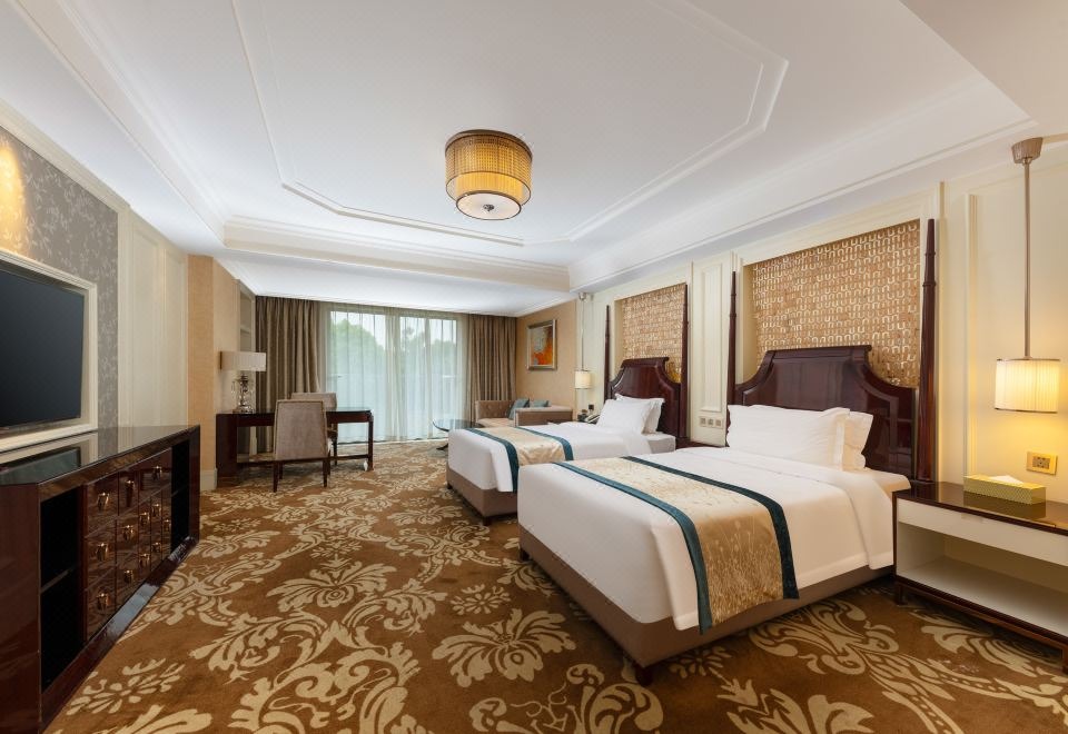 هتل لیک پیدمونت اینترنشنال